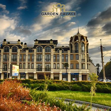 Garden Palace Zugdidi Exterior photo