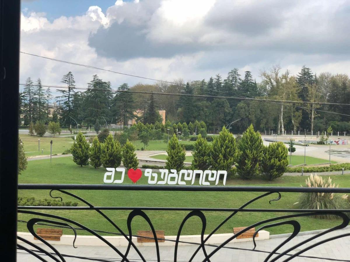 Garden Palace Zugdidi Exterior photo