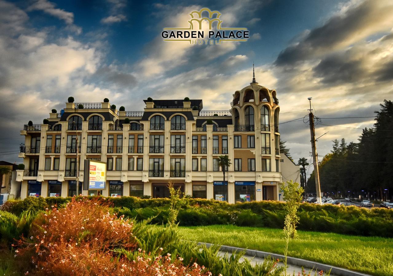 Garden Palace Zugdidi Exterior photo